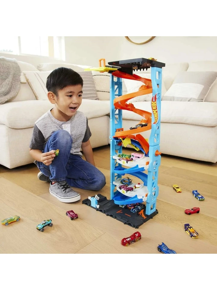 wyscigowa-wieza-z-transformacja-zestaw-do-zabawy-hot-wheels-2