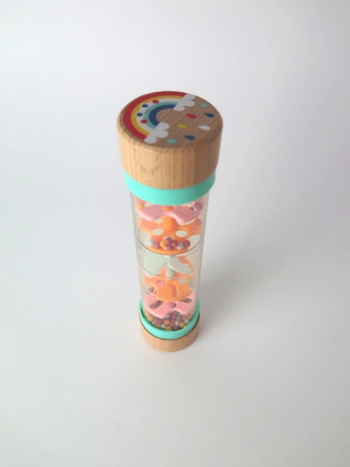 grzechotka-deszczownica-tooky-toy-3