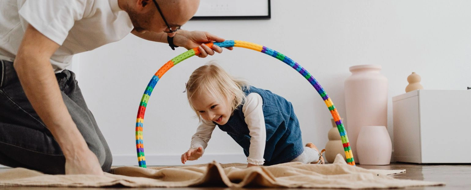 Blog-banner-dlaczego-dziecko-udaje-ze-nie-umie-czegos-zrobic