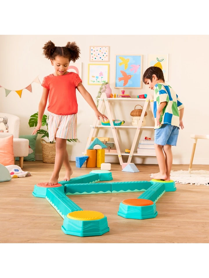 balance-build-set-sciezka-sensoryczna-b-toys-9