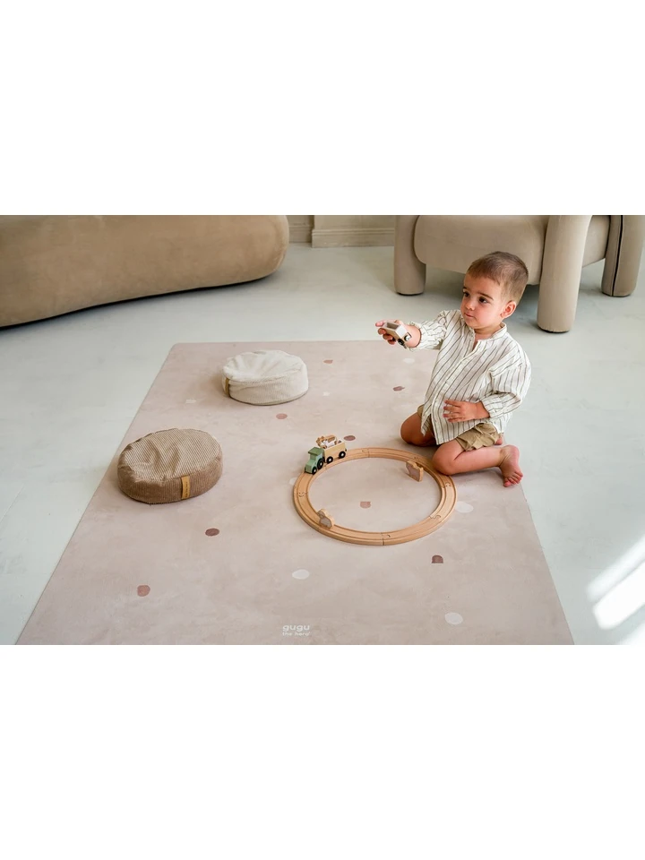 poduszka-do-siedzenia-z-gryka-vanilla-gugu-the-hero-2