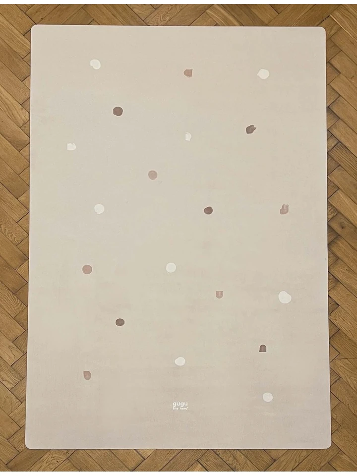 mata-kauczukowa-beige-beige-dot-big-gugu-the-hero-1