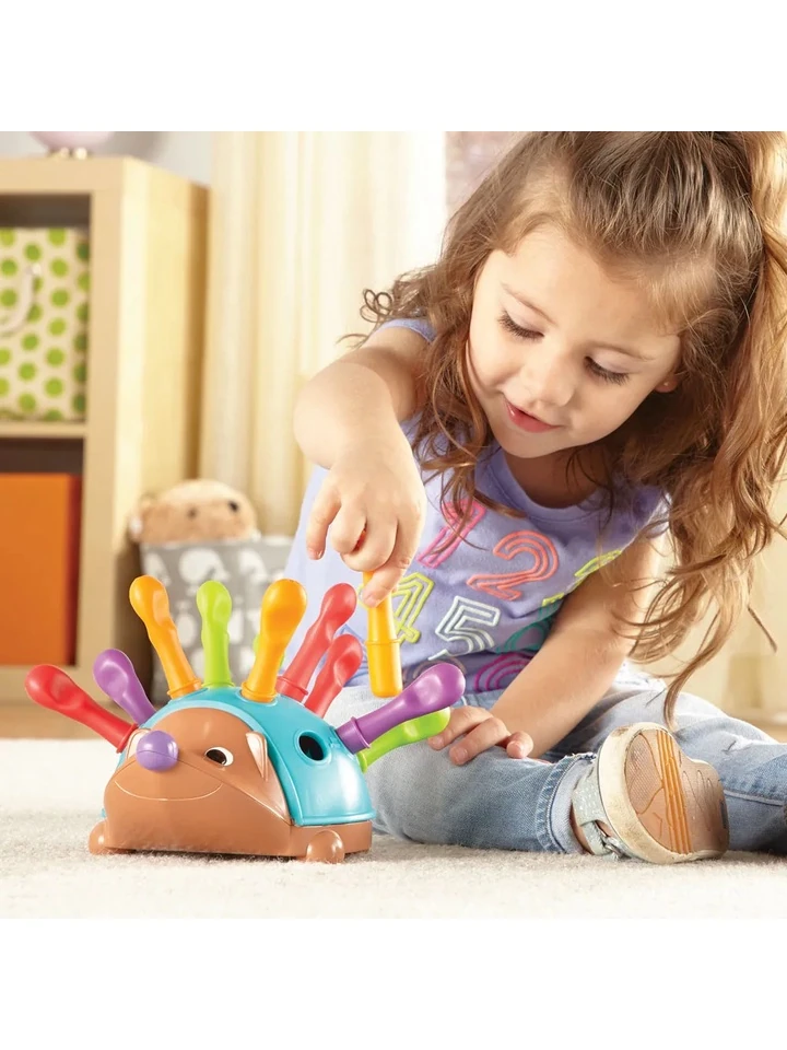 spike-the-fine-motor-hedgehog-r-edukacyjny-jezyk-rozwijajacy-motoryke-mala-learning-resources-4