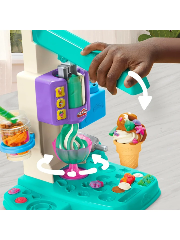 zestaw-do-zabawy-lodziarnia-play-doh-4